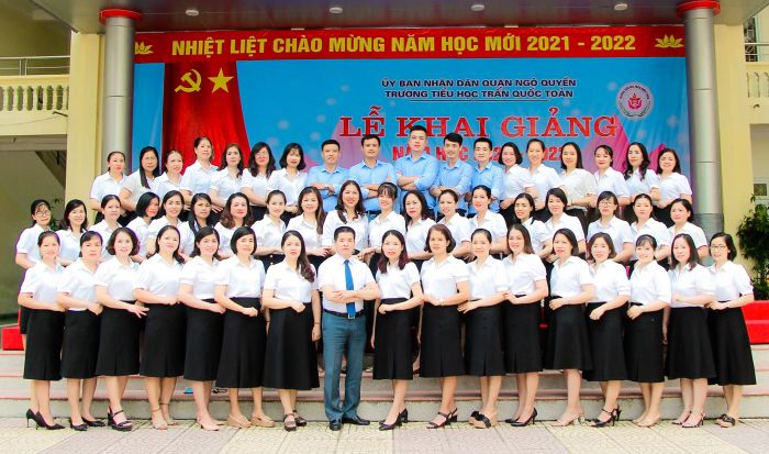 Hình ảnh ấn tượng về Trường Tiểu học Trần Quốc Toản