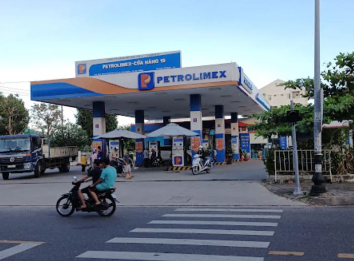 Hình ảnh trạm xăng Petrolimex Số 19 - Điểm dừng chân đáng tin cậy