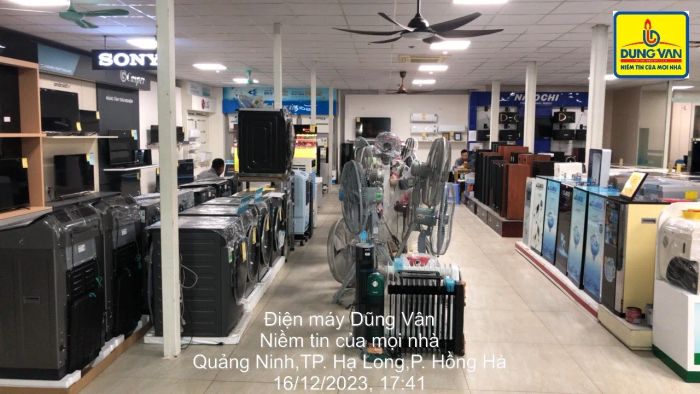 Không gian trưng bày hiện đại tại Siêu thị điện máy Dũng Vân