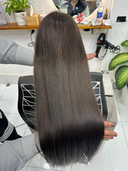 Không gian hiện đại và chuyên nghiệp tại SON HAIR SALON
