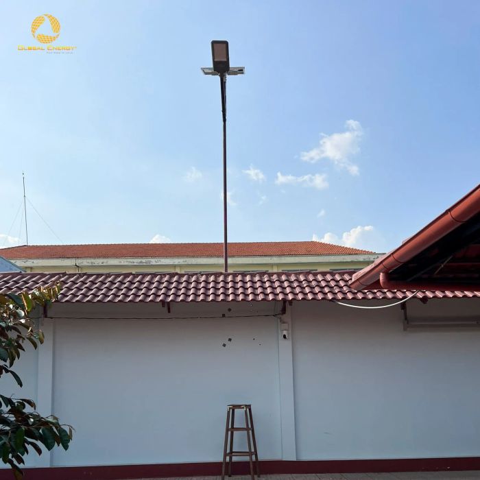 Bộ sưu tập đèn năng lượng mặt trời GELTA đa dạng kiểu dáng, công suất