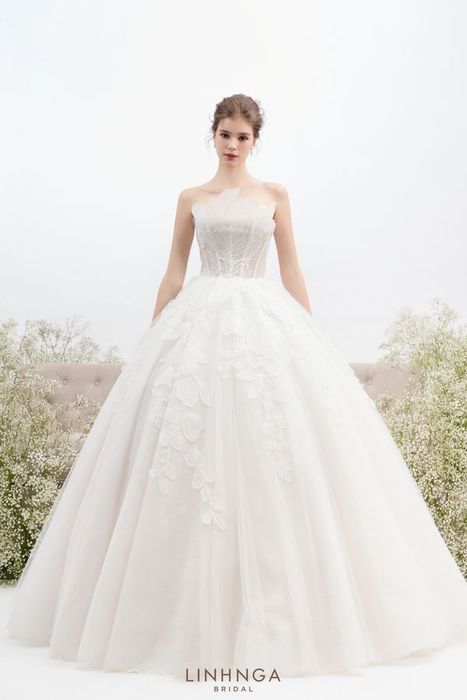 Hình ảnh váy cưới cao cấp tại Linh Nga Bridal