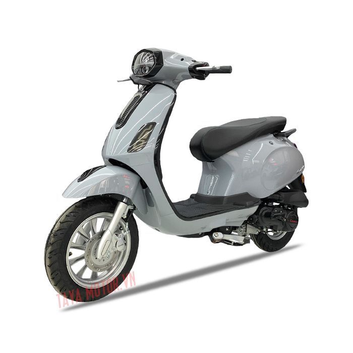 Xe Ga 50cc DV Motor ảnh 2 - Góc nhìn cận cảnh làm nổi bật những chi tiết thiết kế tỉ mỉ, hệ thống đèn LED hiện đại và yên xe êm ái.