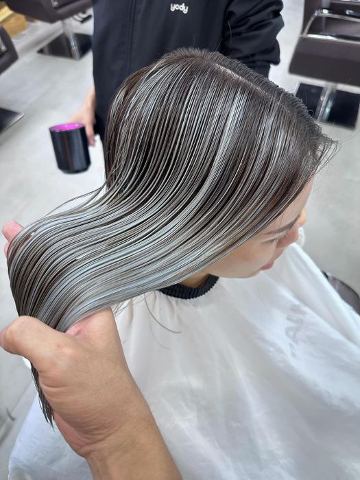 Những tác phẩm nghệ thuật tóc tại Phi Thiên Anh Hair Salon