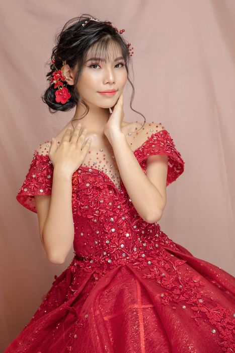 Ánh mắt rạng ngời của cô dâu qua ống kính Studio Thiên Kỳ