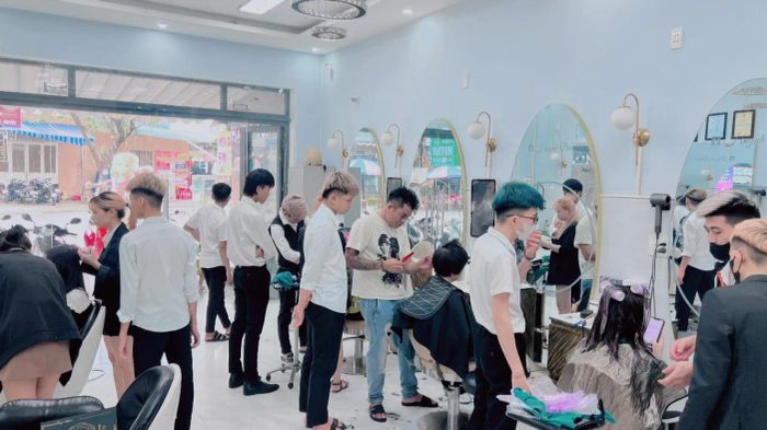 Salon Huỳnh hình ảnh 2