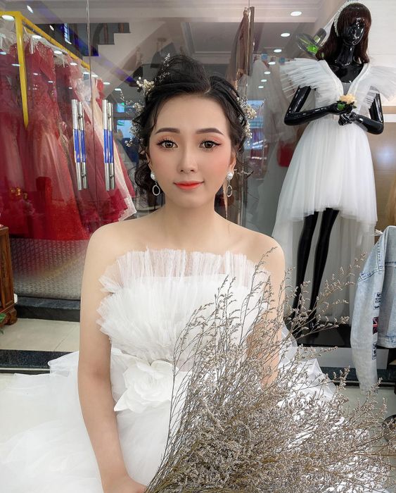 Vẻ đẹp hoàn hảo qua nghệ thuật trang điểm của MINH TRINH Studio
