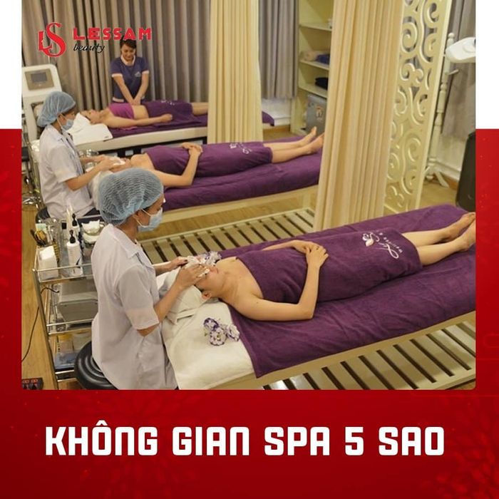 Hình ảnh thực tế về không gian sang trọng tại Viện Thẩm Mỹ Les Sam
