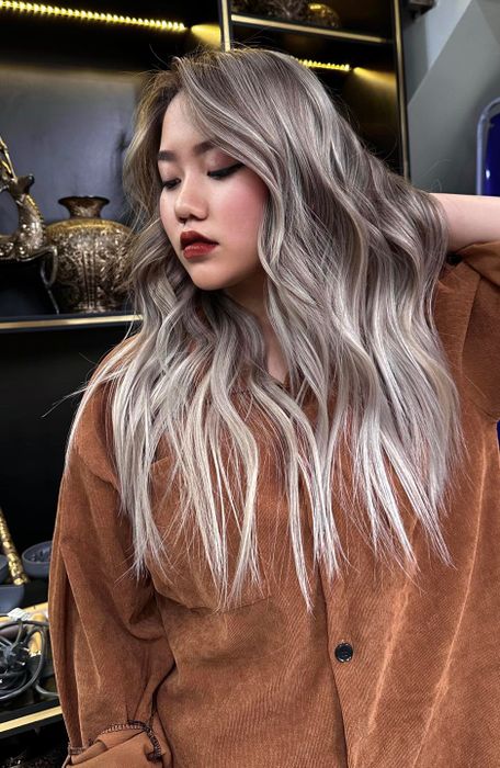 Những tác phẩm tóc nghệ thuật tại PHONG VÂN Hair & Beauty Salon