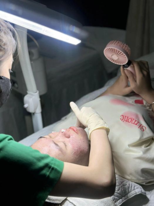 Quy trình trị liệu chuyên nghiệp tại Xinh Beauty Spa & Clinic Q12
