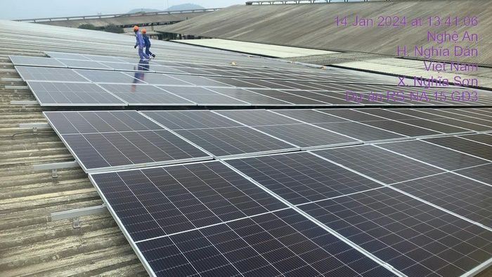 Hình ảnh thực tế thi công điện mặt trời của Solar Trường Sơn