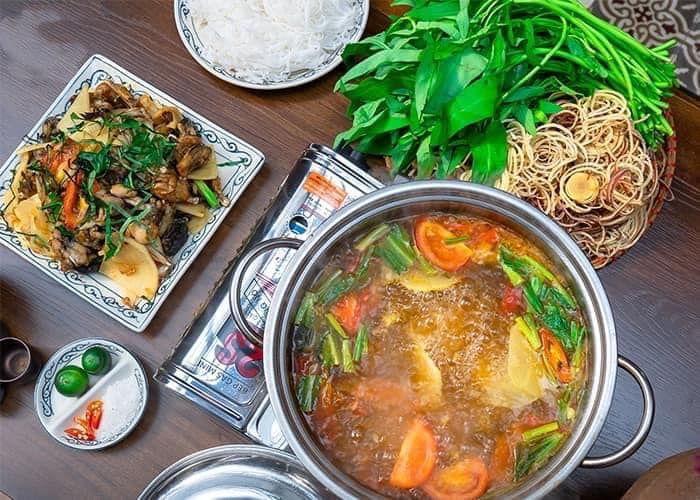 Hình ảnh nồi lẩu cua đồng thơm ngon tại Lẩu Cua Đồng 685