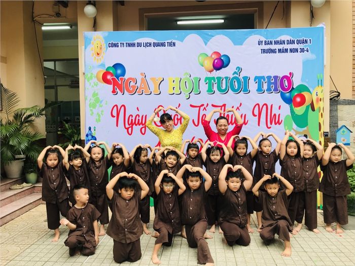Trường Mầm non 30-4 - Không gian học tập lý tưởng với khuôn viên rộng rãi và phòng học được trang bị hiện đại (Ảnh minh họa 1)