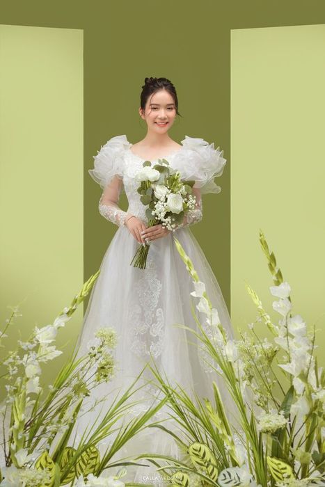 Khoảnh khắc kiêu sa cùng váy cưới Calla - Ảnh 2