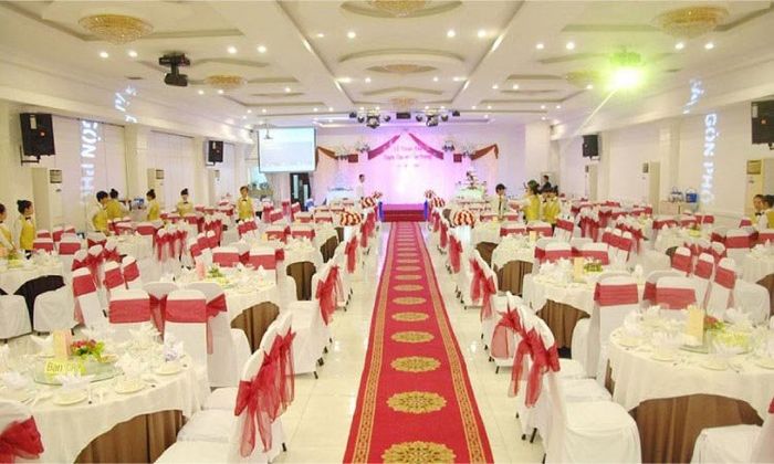 Không Gian Tổ Chức Tiệc Cưới - Hình Ảnh 2
