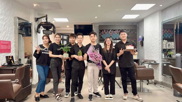 Anh Khoa Hair Salon hình ảnh 1