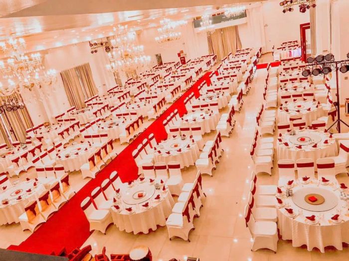 Không gian tiệc cưới sang trọng tại Nhà Hàng Phú Sơn