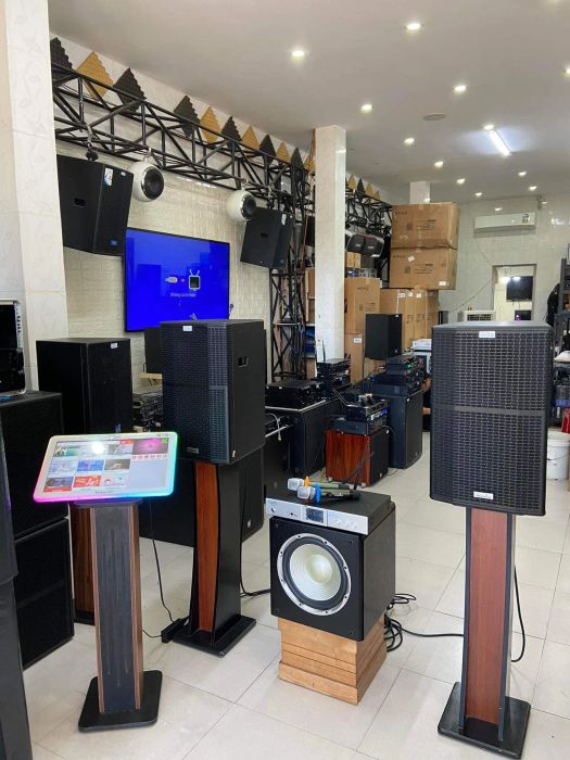 Hệ thống karaoke hiện đại tại Max Audio