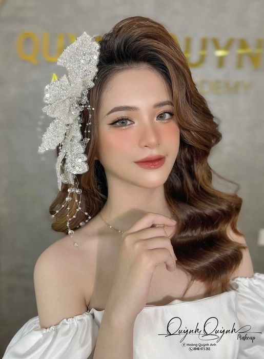 Khoảnh khắc tỏa sáng cùng Quỳnh Quỳnh MakeUp