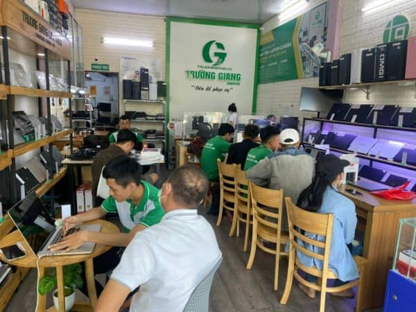 Không gian làm việc chuyên nghiệp tại 180S Đà Nẵng