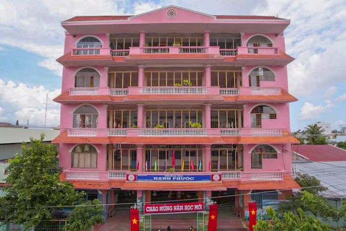 Giờ học sáng tạo tại Hạnh Phước
