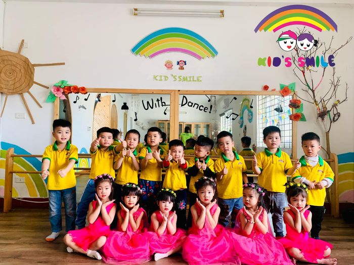 Hoạt động vui chơi sáng tạo tại Kid's Smile