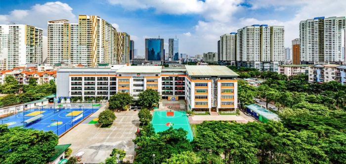 Hình ảnh ấn tượng về khuôn viên xanh mát của Trường Liên cấp Tiểu học & THCS Ngôi Sao Hà Nội