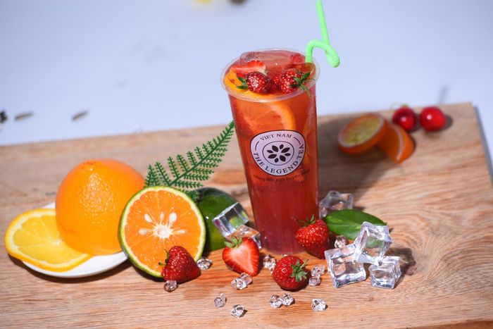 Góc sống ảo đầy nghệ thuật tại The Legend Tea & Coffee