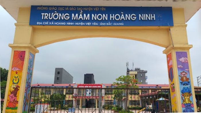 Hoạt động vui chơi ngoài trời đầy màu sắc tại Mầm non Hoàng Ninh