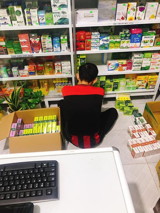 Không gian phục vụ chuyên nghiệp tại Quầy thuốc Thủy Tiên