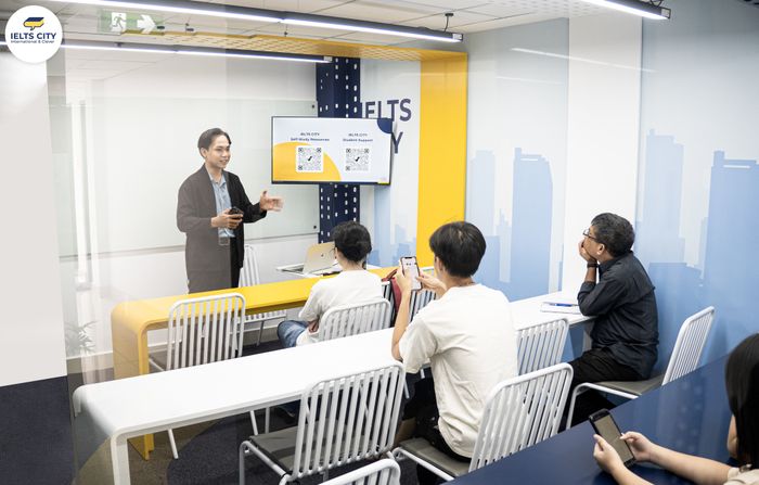 Hoạt động giảng dạy tại IELTS City