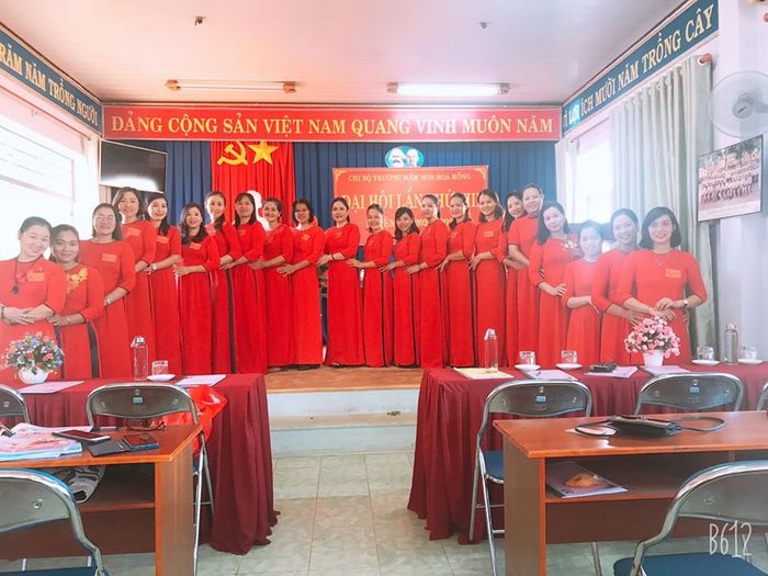 Hình ảnh khuôn viên xanh mát của Trường Mầm non Hoa Hồng