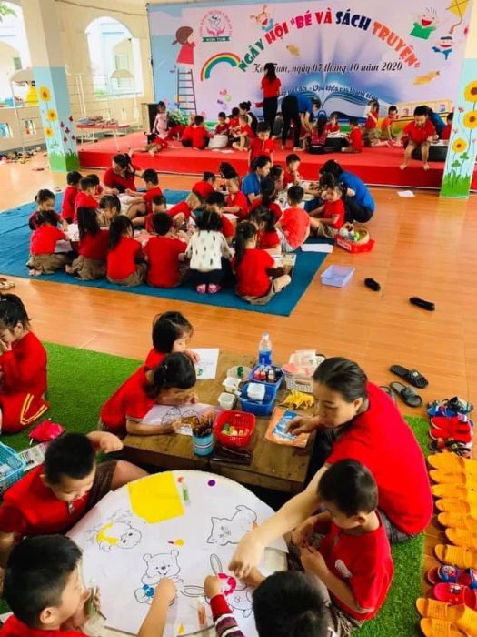 Hoạt động ngoại khóa sôi nổi tại Trường Mầm non Thực hành Sư phạm