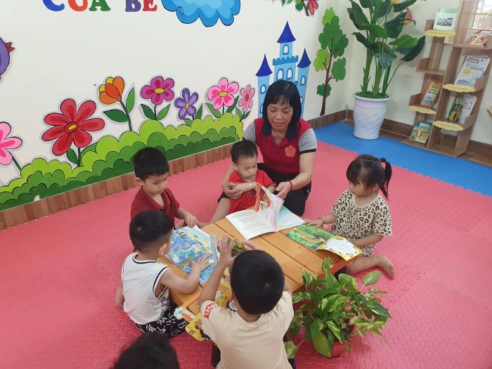Khoảnh khắc vui chơi ngoài trời đáng yêu của các bé tại Trường Mầm non Sao Mai