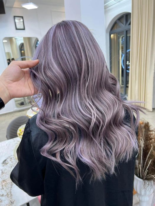 Những kiểu tóc ấn tượng được tạo bởi Salon Nghĩa Bến Tre