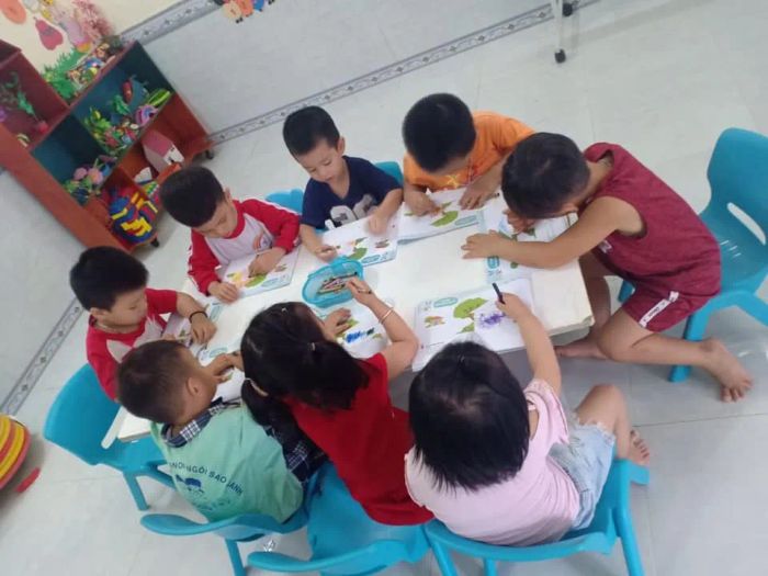 Hoạt động ngoại khóa vui nhộn tại Trường Mầm Non Ngôi Sao Xanh