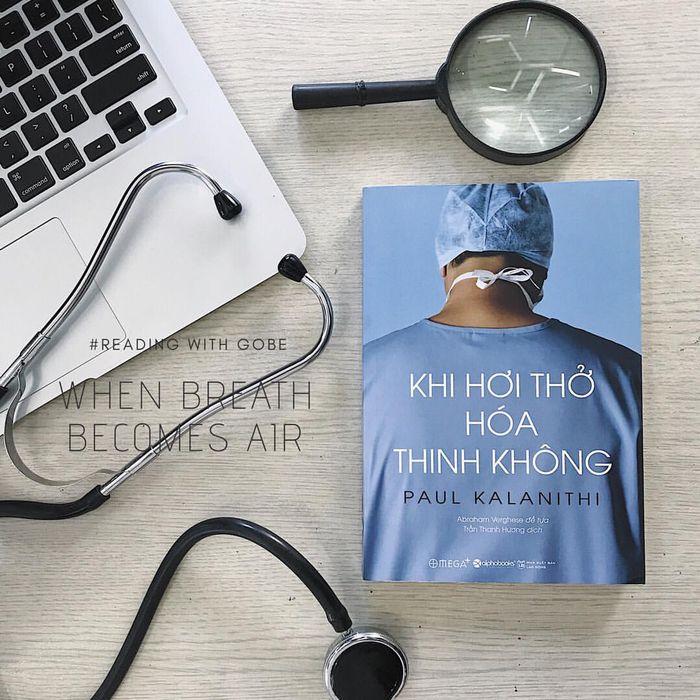 Hành trình xúc động qua trang sách 'Khi hơi thở hóa thinh không' - Ảnh 1