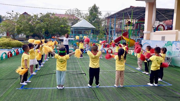 Hoạt động vui chơi ngoài trời tại Trường Mầm Non Hiệp Lực
