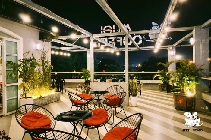 Góc sống ảo nghệ thuật tại Muối Coffee