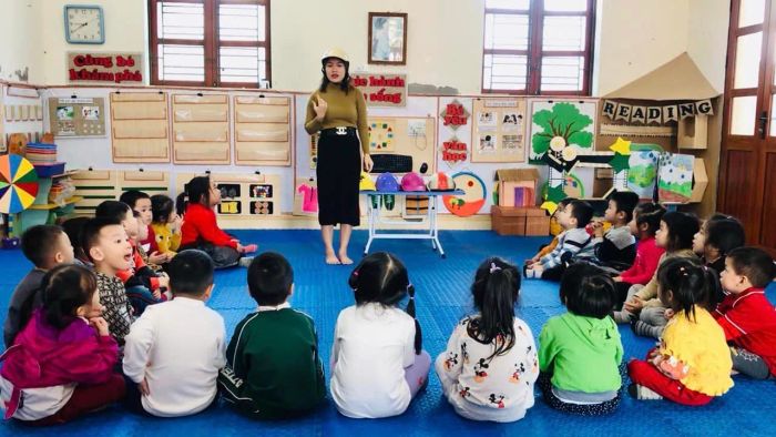 Khoảnh khắc vui chơi đáng yêu của các bé tại Trường Mầm non Văn Phong