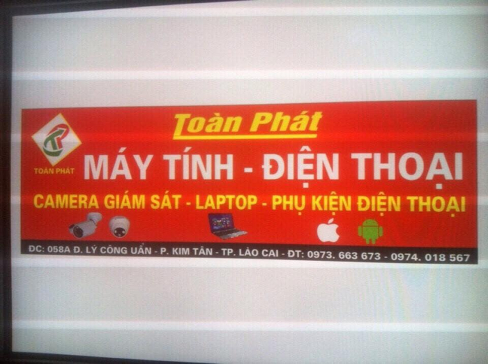 Đội ngũ kỹ thuật viên tận tâm tại Toàn Phát Mobile