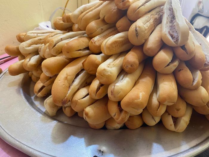 Bánh Mì Cay Xứ Phồng - Khoảnh khắc ẩm thực đáng nhớ