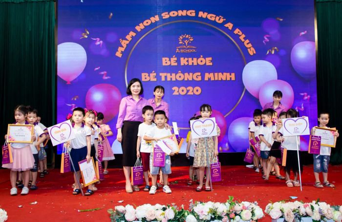 Giờ học tiếng Anh sôi động cùng giáo viên bản ngữ - Ảnh 2