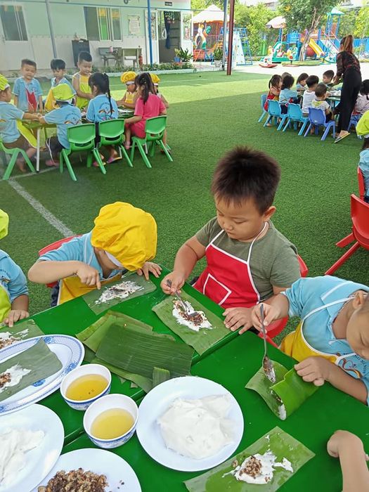 Khoảnh khắc vui chơi đáng yêu của bé tại Trường mầm non Hoa Dầu