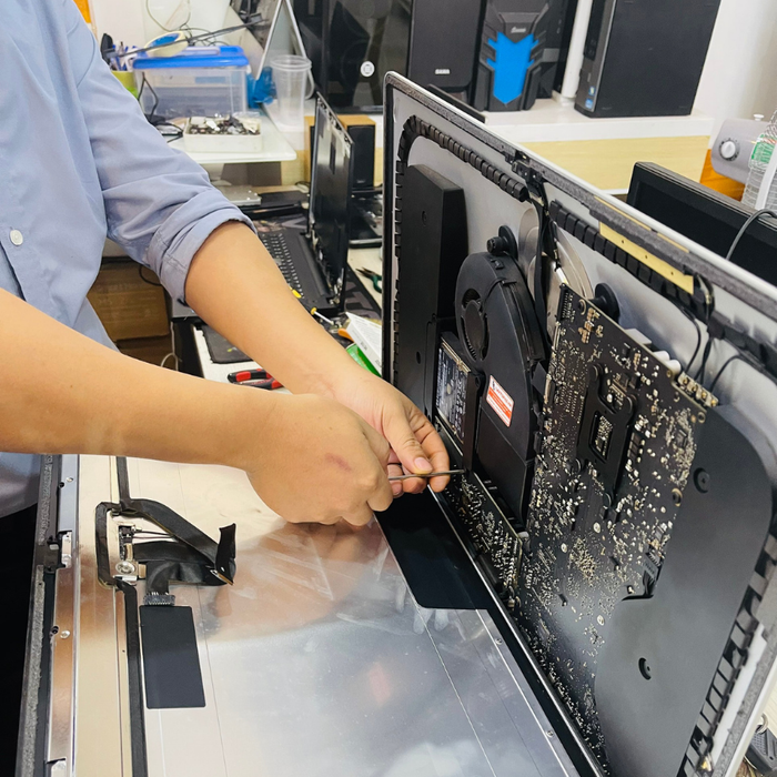 Không gian làm việc hiện đại tại Sửa chữa laptop Đà Nẵng