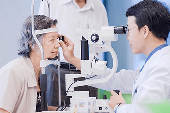 Phòng khám mắt BS CKII Lê Ngọc Hùng - Hình ảnh 2