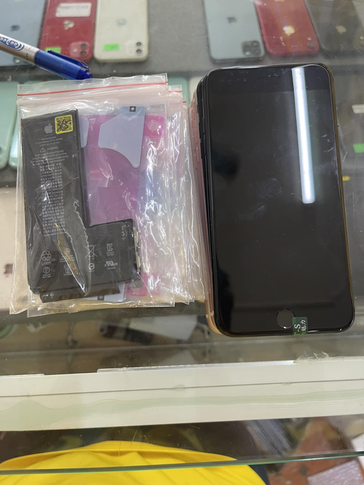 Hình ảnh 2 Aifix Mobile - Không gian làm việc hiện đại, chuyên nghiệp