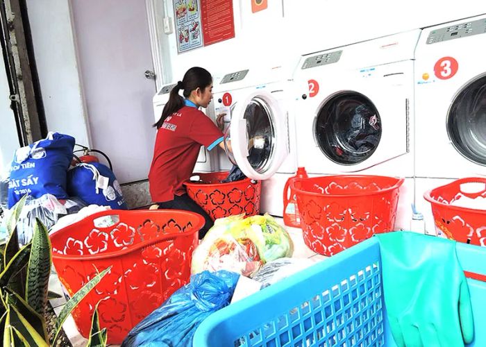 Cửa Hàng Giặt là Trung Lan ảnh 1