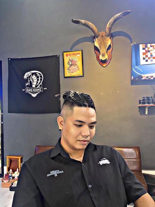 Hình ảnh OngKong Barbershop - Những đường cắt tóc điêu luyện đầy tâm huyết