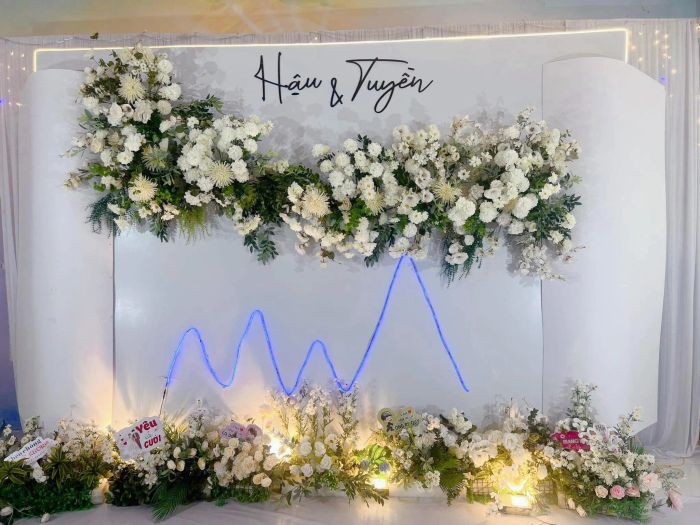 Không gian tiệc cưới lãng mạn tại Mẫn Hoa Viên - Ảnh 2